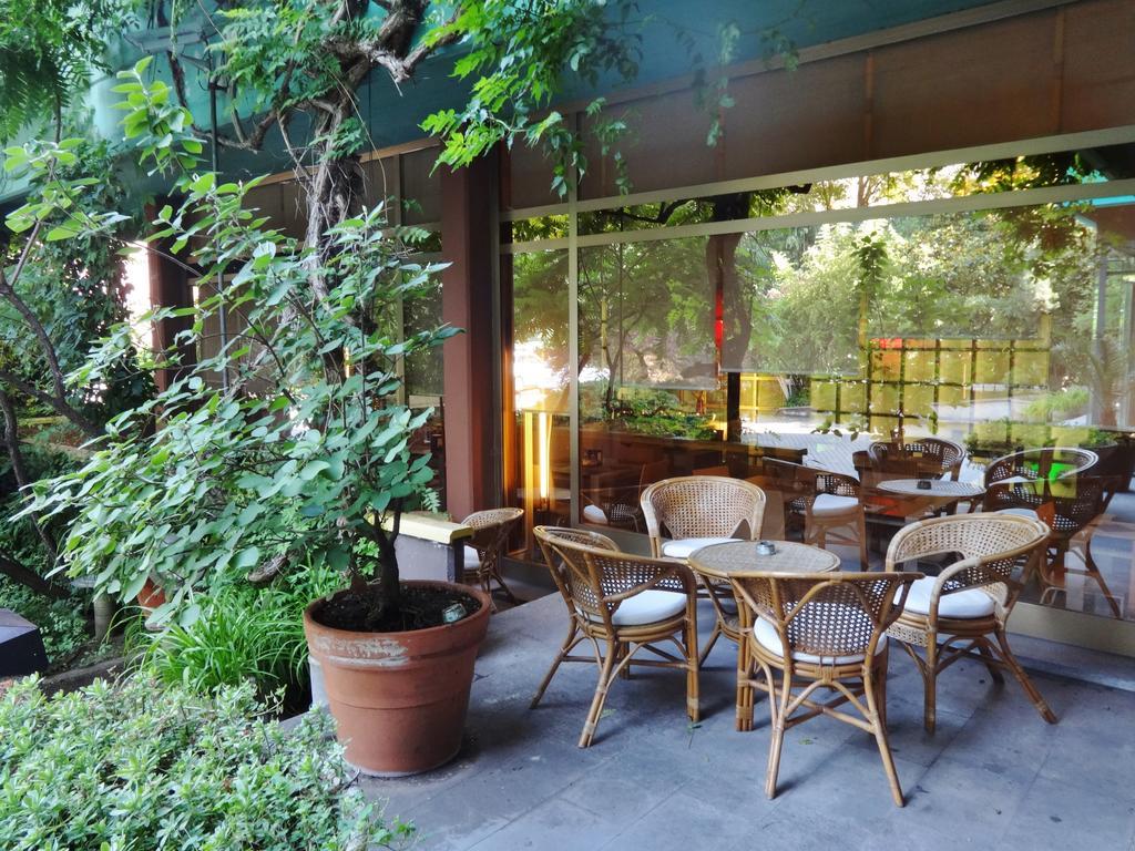 Hotel Lodi Exterior photo
